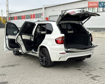 Белый БМВ Х5 М, объемом двигателя 4.39 л и пробегом 161 тыс. км за 19500 $, фото 58 на Automoto.ua