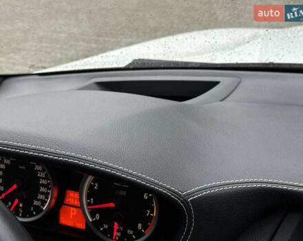 Белый БМВ Х5 М, объемом двигателя 4.39 л и пробегом 161 тыс. км за 19500 $, фото 89 на Automoto.ua