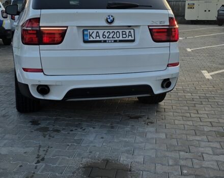 Белый БМВ Х5 М, объемом двигателя 3 л и пробегом 176 тыс. км за 15500 $, фото 6 на Automoto.ua