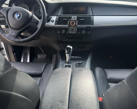 БМВ Х5 М 2011 у Херсоні на Automoto.ua Білий БМВ Х5 М, об'ємом двигуна 3 л та пробігом 239 тис. км за 18000 $, фото 12 на Automoto.ua