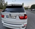 Білий БМВ Х5 М, об'ємом двигуна 3 л та пробігом 208 тис. км за 25603 $, фото 1 на Automoto.ua