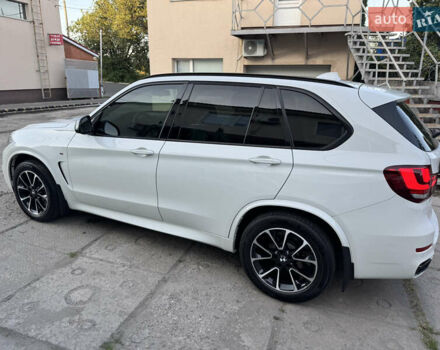 БМВ Х5 М 2014 в Днепре (Днепропетровске) на Automoto.ua Белый БМВ Х5 М, объемом двигателя 2.99 л и пробегом 120 тыс. км за 34000 $, фото 4 на Automoto.ua