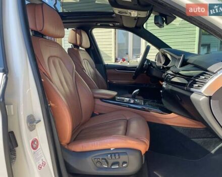 БМВ Х5 М 2014 в Киеве на Automoto.ua Белый БМВ Х5 М, объемом двигателя 2.99 л и пробегом 206 тыс. км за 29990 $, фото 12 на Automoto.ua