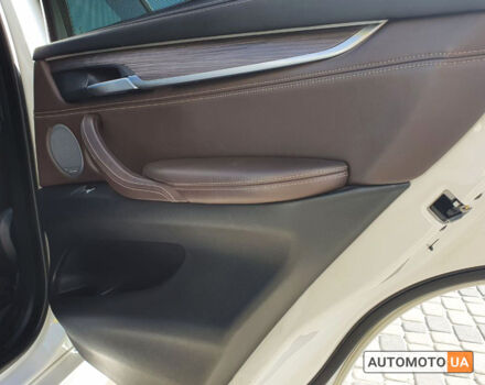 Белый БМВ Х5 М, объемом двигателя 3 л и пробегом 194 тыс. км за 48200 $, фото 17 на Automoto.ua