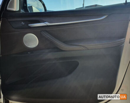 Белый БМВ Х5 М, объемом двигателя 3 л и пробегом 194 тыс. км за 48200 $, фото 16 на Automoto.ua