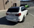 Белый БМВ Х5 М, объемом двигателя 3 л и пробегом 215 тыс. км за 33333 $, фото 22 на Automoto.ua