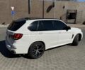 Белый БМВ Х5 М, объемом двигателя 3 л и пробегом 215 тыс. км за 33333 $, фото 23 на Automoto.ua