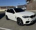 Белый БМВ Х5 М, объемом двигателя 3 л и пробегом 215 тыс. км за 34500 $, фото 18 на Automoto.ua