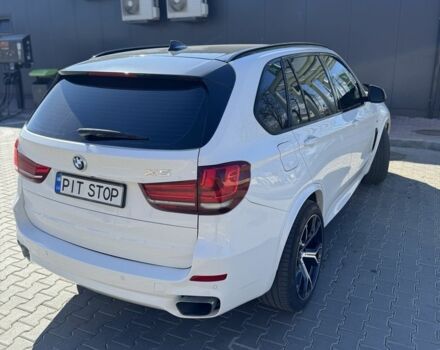 Белый БМВ Х5 М, объемом двигателя 3 л и пробегом 215 тыс. км за 33333 $, фото 15 на Automoto.ua