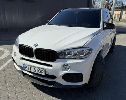 Белый БМВ Х5 М, объемом двигателя 3 л и пробегом 215 тыс. км за 33333 $, фото 16 на Automoto.ua