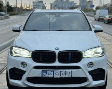 Белый БМВ Х5 М, объемом двигателя 4.39 л и пробегом 200 тыс. км за 49999 $, фото 1 на Automoto.ua