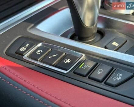 Белый БМВ Х5 М, объемом двигателя 4.39 л и пробегом 86 тыс. км за 54990 $, фото 29 на Automoto.ua