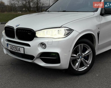 Белый БМВ Х5 М, объемом двигателя 2.99 л и пробегом 230 тыс. км за 37000 $, фото 1 на Automoto.ua