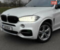 Белый БМВ Х5 М, объемом двигателя 2.99 л и пробегом 230 тыс. км за 37000 $, фото 1 на Automoto.ua