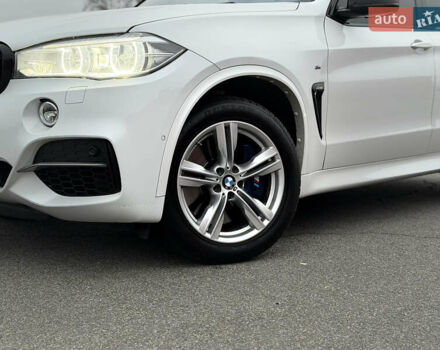 Белый БМВ Х5 М, объемом двигателя 2.99 л и пробегом 230 тыс. км за 37000 $, фото 2 на Automoto.ua