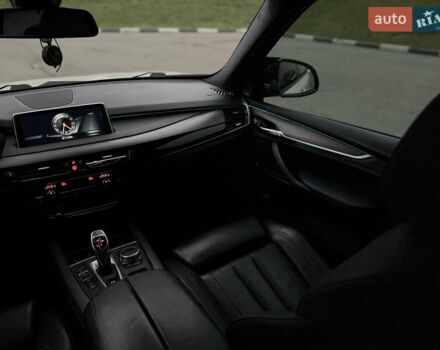 Белый БМВ Х5 М, объемом двигателя 2.99 л и пробегом 230 тыс. км за 37000 $, фото 21 на Automoto.ua