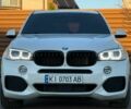 Білий БМВ Х5 М, об'ємом двигуна 3 л та пробігом 173 тис. км за 25500 $, фото 4 на Automoto.ua