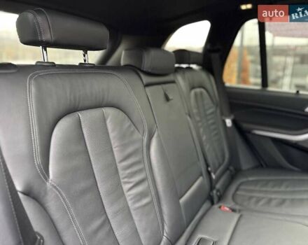 Белый БМВ Х5 М, объемом двигателя 4.4 л и пробегом 56 тыс. км за 55000 $, фото 49 на Automoto.ua