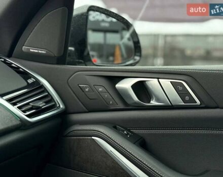 Белый БМВ Х5 М, объемом двигателя 4.4 л и пробегом 56 тыс. км за 55000 $, фото 43 на Automoto.ua