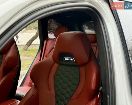 Белый БМВ Х5 М, объемом двигателя 4.4 л и пробегом 46 тыс. км за 79900 $, фото 24 на Automoto.ua