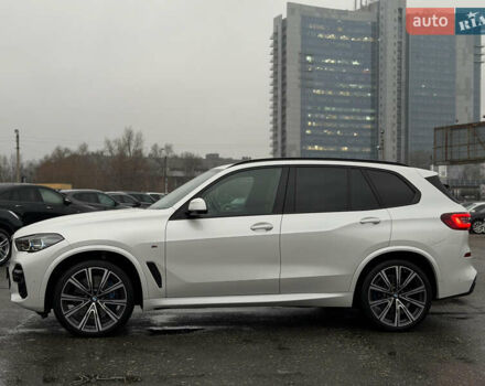 Белый БМВ Х5 М, объемом двигателя 2.99 л и пробегом 22 тыс. км за 92800 $, фото 26 на Automoto.ua