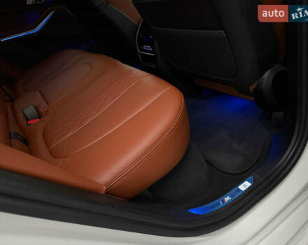 Белый БМВ Х5 М, объемом двигателя 2.99 л и пробегом 22 тыс. км за 92800 $, фото 62 на Automoto.ua