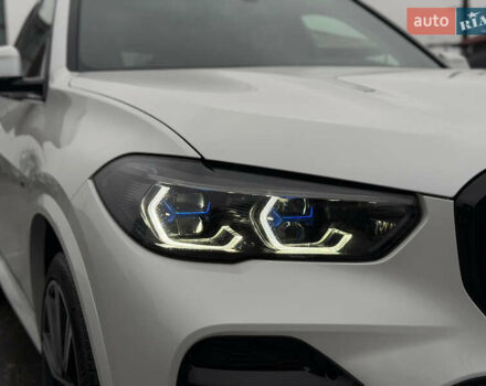 Белый БМВ Х5 М, объемом двигателя 2.99 л и пробегом 22 тыс. км за 92800 $, фото 28 на Automoto.ua