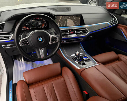 Белый БМВ Х5 М, объемом двигателя 2.99 л и пробегом 22 тыс. км за 92800 $, фото 48 на Automoto.ua