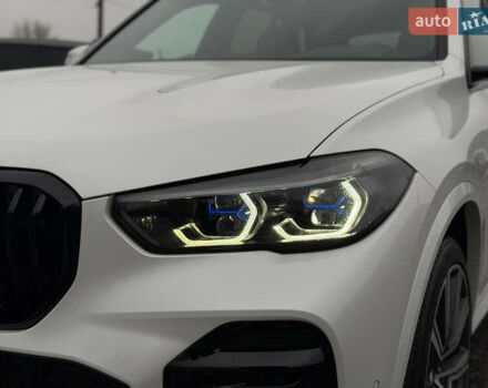 Белый БМВ Х5 М, объемом двигателя 2.99 л и пробегом 22 тыс. км за 92800 $, фото 34 на Automoto.ua