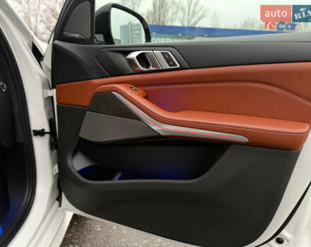 Белый БМВ Х5 М, объемом двигателя 2.99 л и пробегом 22 тыс. км за 92800 $, фото 57 на Automoto.ua