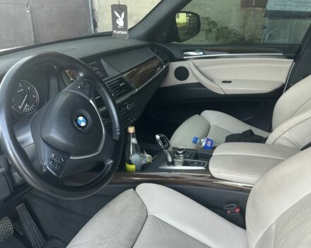 БМВ Х5 М 2011 в Черновцах на Automoto.ua Белый БМВ Х5 М, объемом двигателя 3.5 л и пробегом 147 тыс. км за 16000 $, фото 1 на Automoto.ua