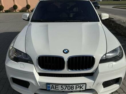 БМВ Х5 М 2011 в Хмельницком на Automoto.ua Белый БМВ Х5 М, объемом двигателя 4.39 л и пробегом 167 тыс. км за 19900 $, фото 1 на Automoto.ua