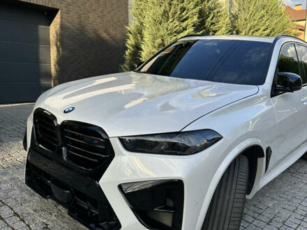 БМВ Х5 М 2023 у Харкові на Automoto.ua Білий БМВ Х5 М, об'ємом двигуна 4.39 л та пробігом 6 тис. км за 119200 $, фото 1 на Automoto.ua