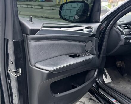 Чорний БМВ Х5 М, об'ємом двигуна 3 л та пробігом 275 тис. км за 18599 $, фото 9 на Automoto.ua