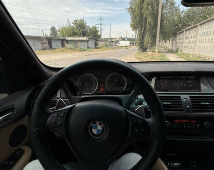 Черный БМВ Х5 М, объемом двигателя 4.39 л и пробегом 214 тыс. км за 19000 $, фото 7 на Automoto.ua