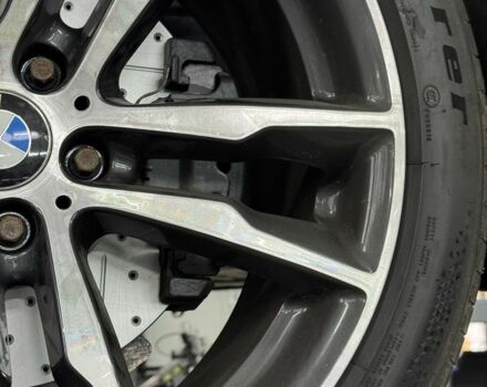 Черный БМВ Х5 М, объемом двигателя 0 л и пробегом 400 тыс. км за 15000 $, фото 4 на Automoto.ua