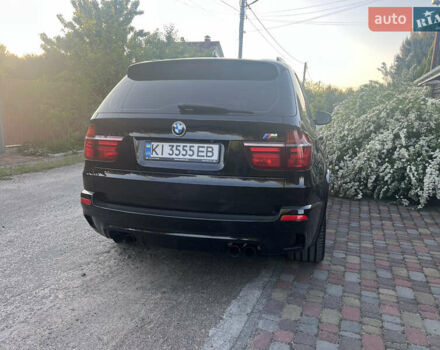 Черный БМВ Х5 М, объемом двигателя 4.39 л и пробегом 220 тыс. км за 20000 $, фото 3 на Automoto.ua