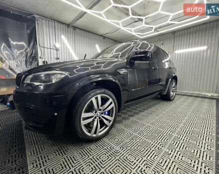Черный БМВ Х5 М, объемом двигателя 4.39 л и пробегом 220 тыс. км за 20000 $, фото 20 на Automoto.ua