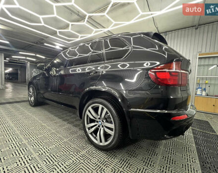 Черный БМВ Х5 М, объемом двигателя 4.39 л и пробегом 220 тыс. км за 20000 $, фото 18 на Automoto.ua