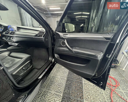 Черный БМВ Х5 М, объемом двигателя 4.39 л и пробегом 220 тыс. км за 20000 $, фото 10 на Automoto.ua