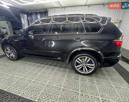 Черный БМВ Х5 М, объемом двигателя 4.39 л и пробегом 220 тыс. км за 20000 $, фото 17 на Automoto.ua