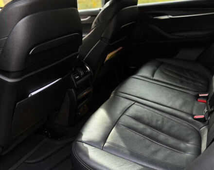 Чорний БМВ Х5 М, об'ємом двигуна 3 л та пробігом 170 тис. км за 33600 $, фото 4 на Automoto.ua