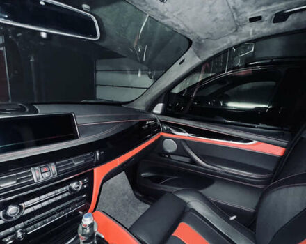 Чорний БМВ Х5 М, об'ємом двигуна 4.39 л та пробігом 2 тис. км за 87500 $, фото 16 на Automoto.ua