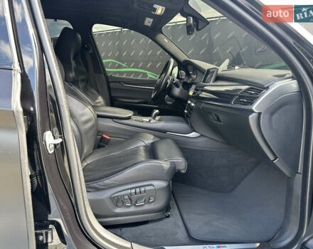 Чорний БМВ Х5 М, об'ємом двигуна 4.39 л та пробігом 124 тис. км за 36000 $, фото 22 на Automoto.ua
