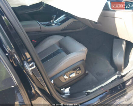 Чорний БМВ Х5 М, об'ємом двигуна 0 л та пробігом 30 тис. км за 53000 $, фото 9 на Automoto.ua