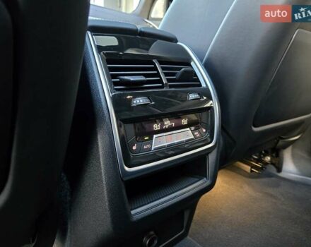 Чорний БМВ Х5 М, об'ємом двигуна 4.4 л та пробігом 69 тис. км за 107999 $, фото 16 на Automoto.ua
