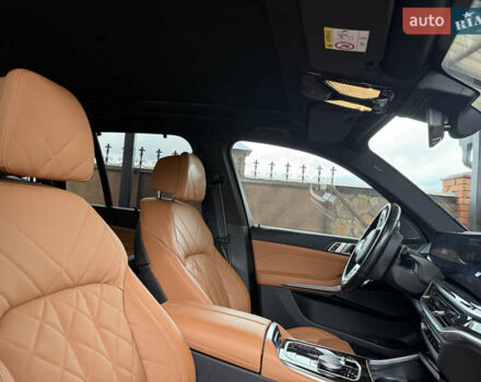 БМВ Х5 М 2023 в Луцке на Automoto.ua Черный БМВ Х5 М, объемом двигателя 3 л и пробегом 74 тыс. км за 90000 $, фото 12 на Automoto.ua