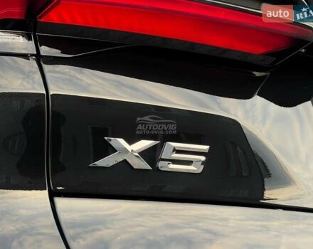 Черный БМВ Х5 М, объемом двигателя 3 л и пробегом 14 тыс. км за 114999 $, фото 31 на Automoto.ua