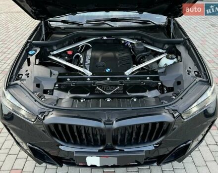 Черный БМВ Х5 М, объемом двигателя 3 л и пробегом 14 тыс. км за 114999 $, фото 91 на Automoto.ua