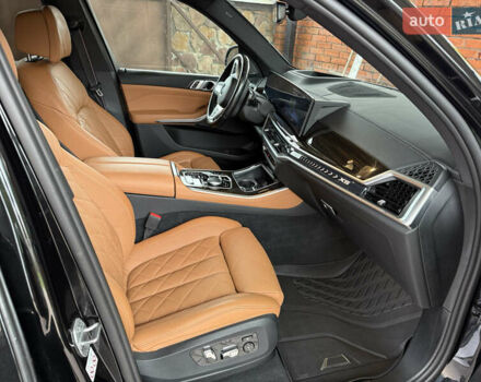 БМВ Х5 М 2023 в Луцке на Automoto.ua Черный БМВ Х5 М, объемом двигателя 3 л и пробегом 74 тыс. км за 90000 $, фото 13 на Automoto.ua